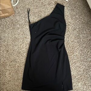 Elegant Black One-Shoulder Dress